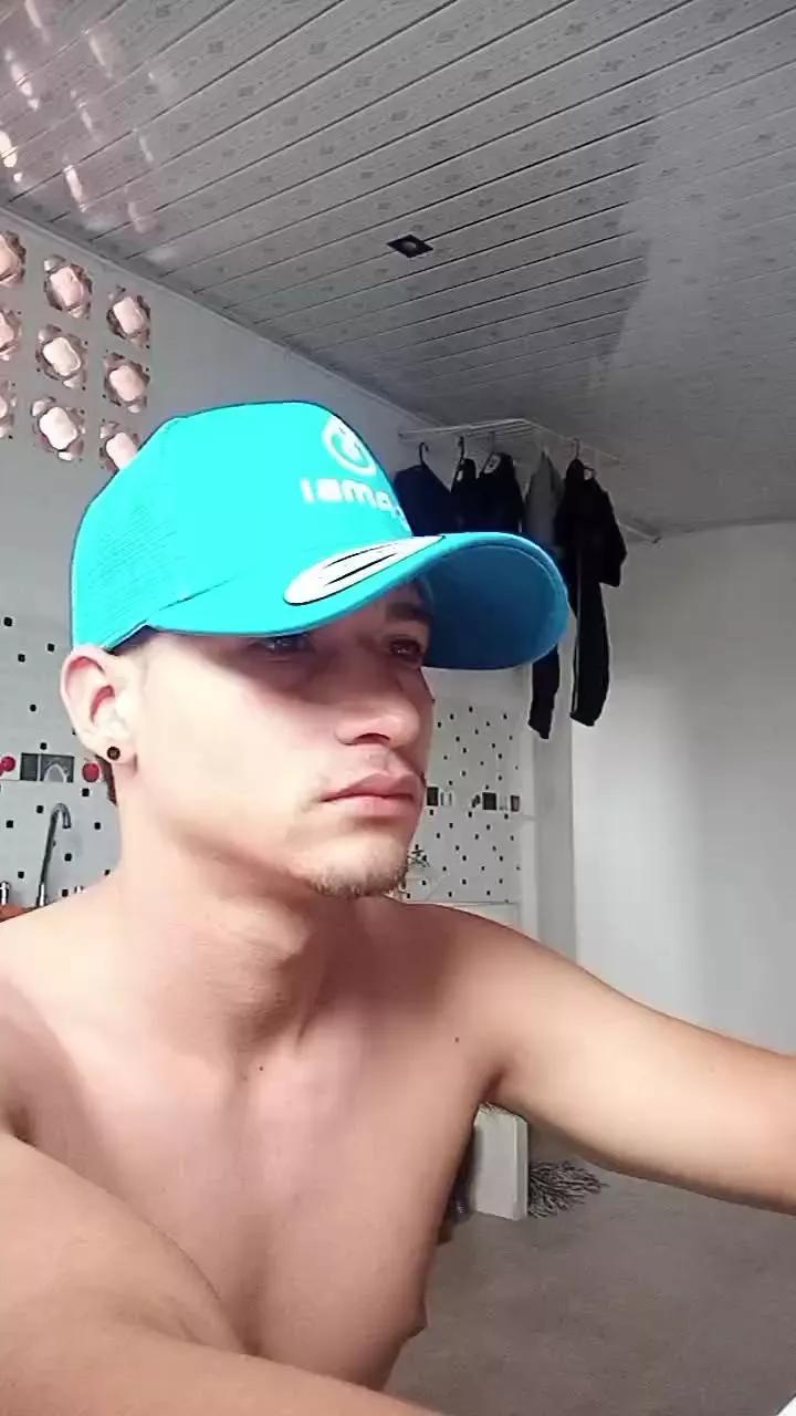 Kehemalo on Cam4 