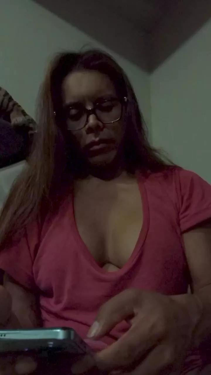 kelly336 on Cam4 