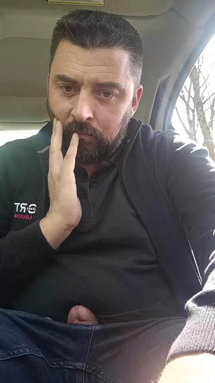 Offline Kev7627 on Cam4