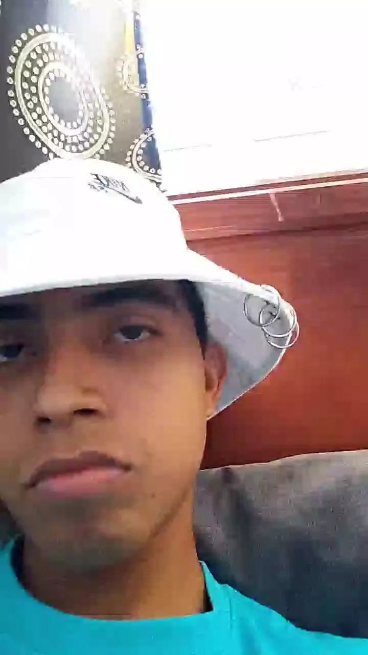 Offline kevinhurtado3 on Cam4