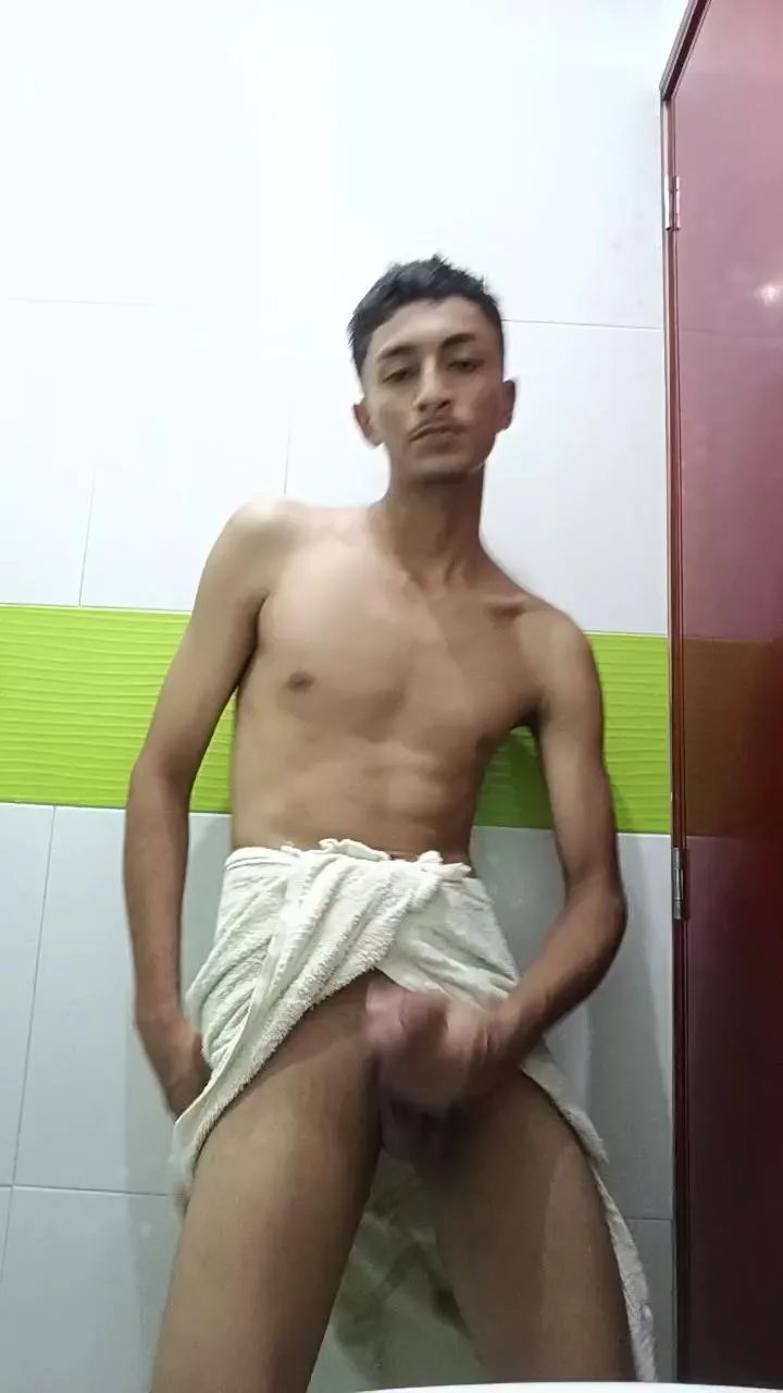 Offline King_Cock7 on Cam4