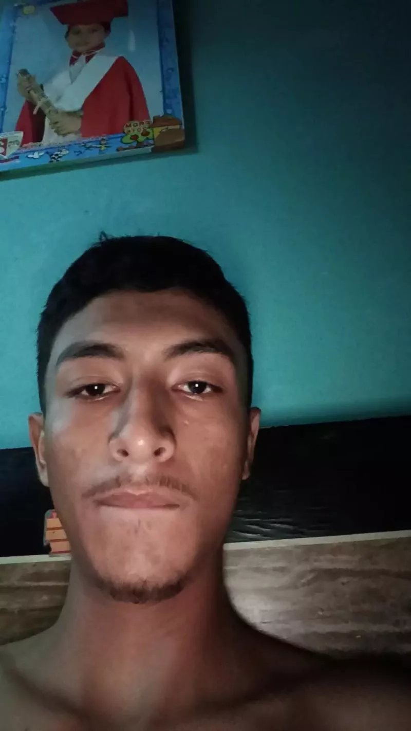 Offline King_Cock7 on Cam4