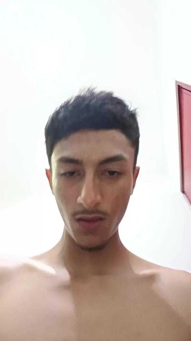 Offline King_Cock7 on Cam4