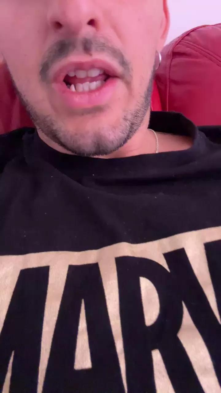 Kingg6969 on Cam4 