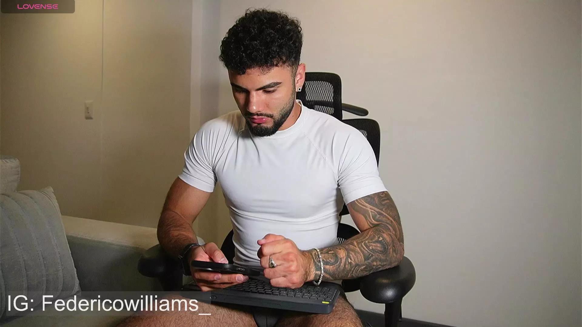 kingwilliams_ on Cam4 