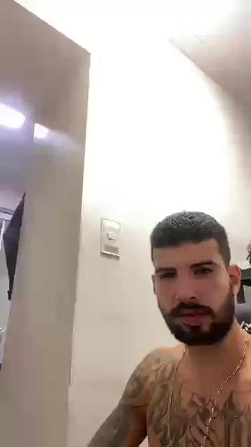 Kinhoopaugrande on Cam4 