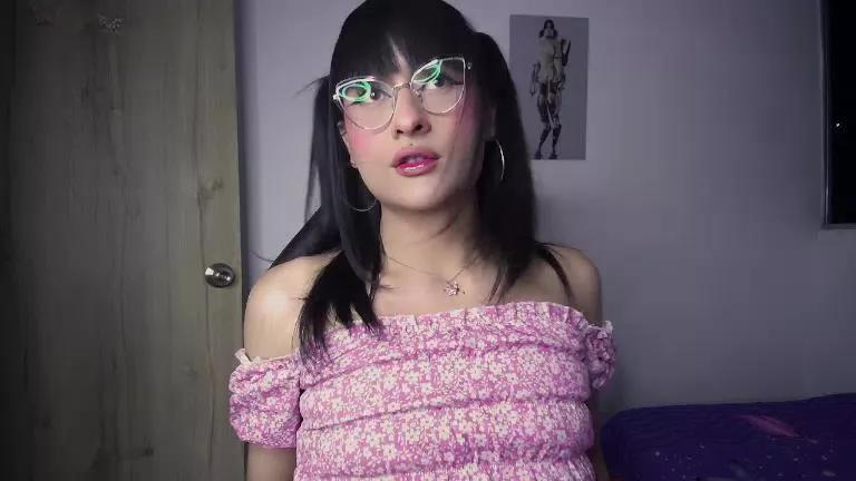 KittyGiIrll on Cam4 