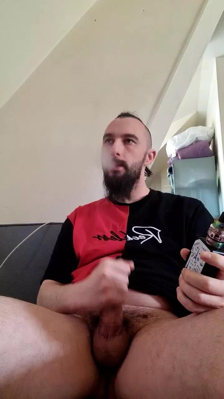 Knutberserker on Cam4 