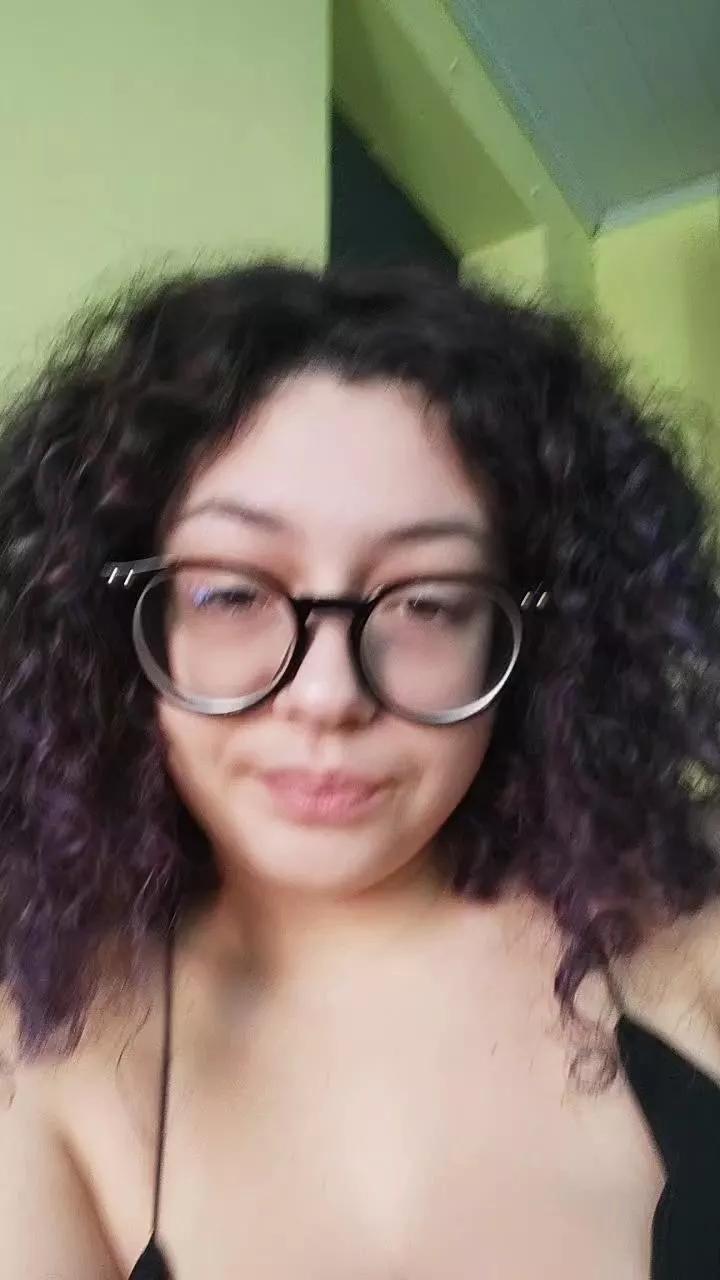 Kogumeladatrixx on Cam4 