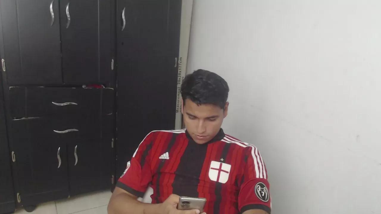 kylian_07 on Cam4 
