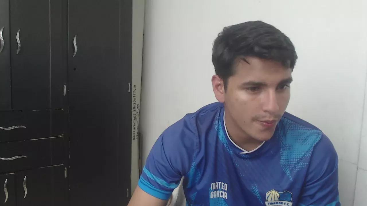 kylian_07 on Cam4 