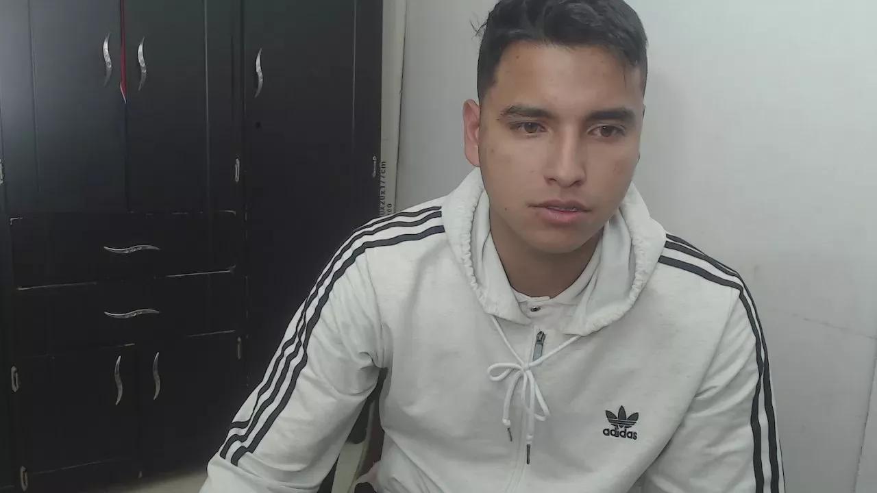 kylian_07 on Cam4 