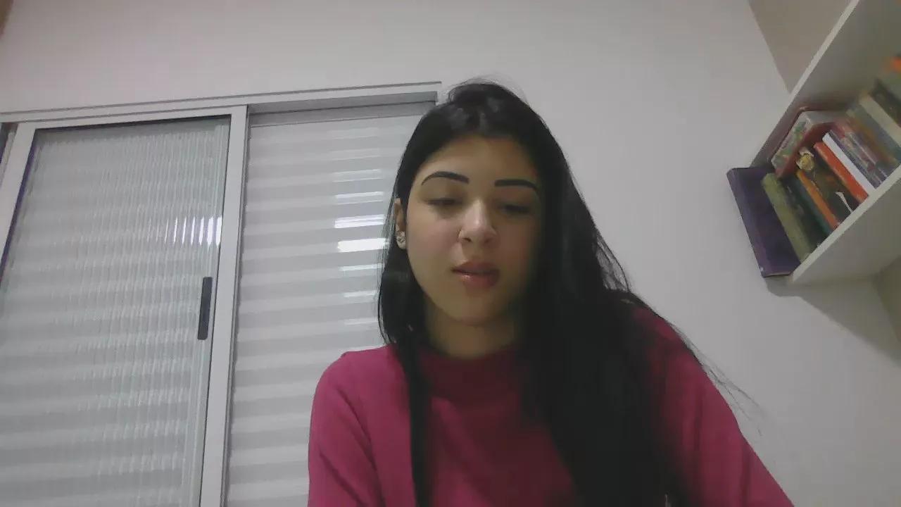 lariarrudinha on Cam4