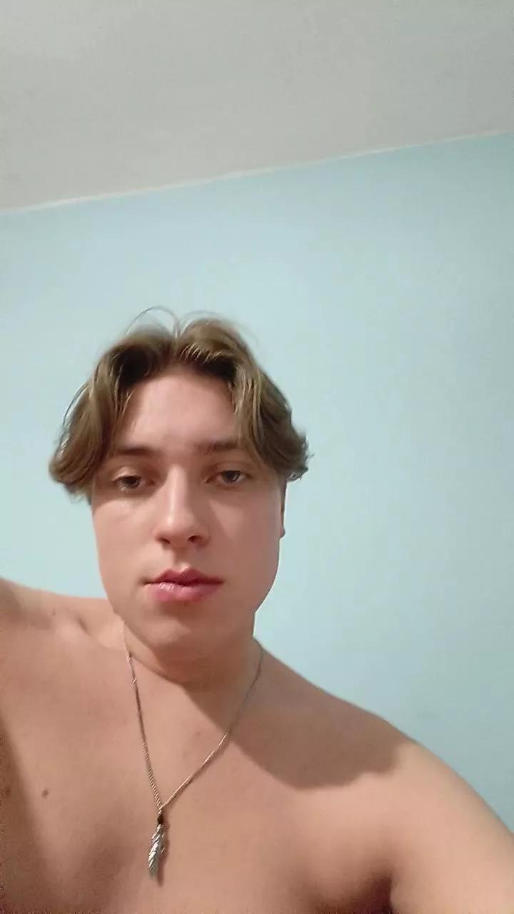 lele356 on Cam4 