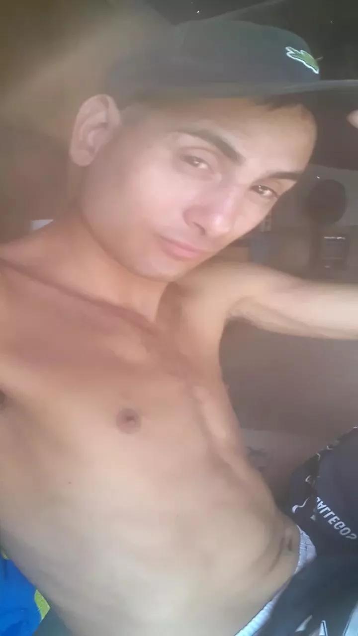 Leo23cm5 on Cam4 