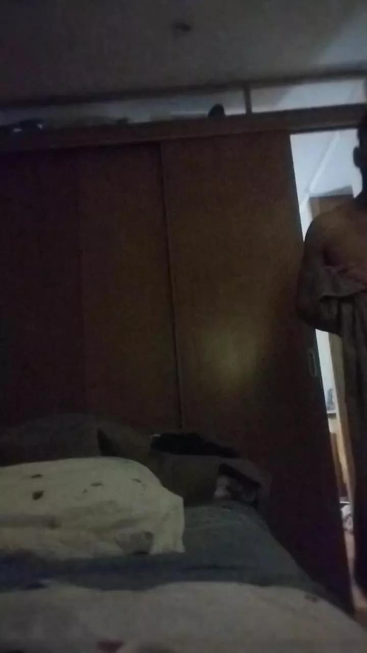 leonardorierac1 on Cam4 