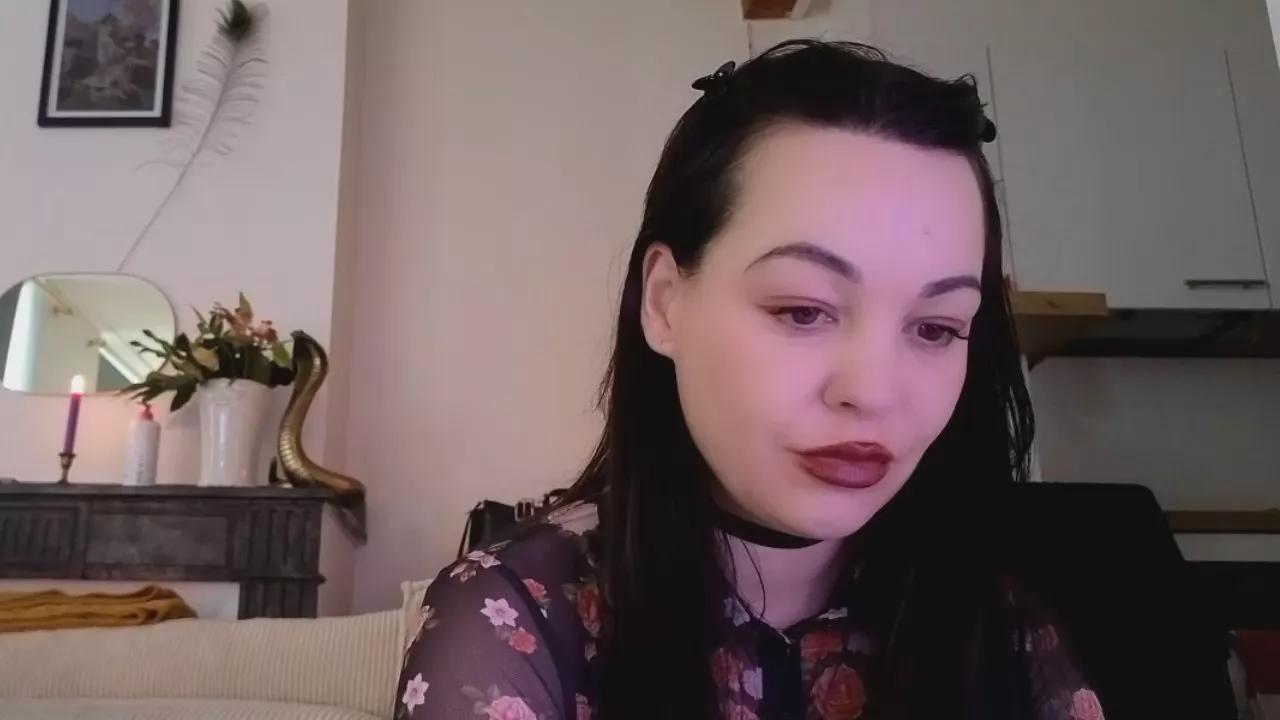 Lilieromeo on Cam4 