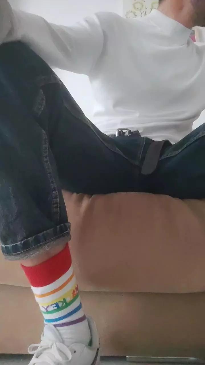 loberis on Cam4 