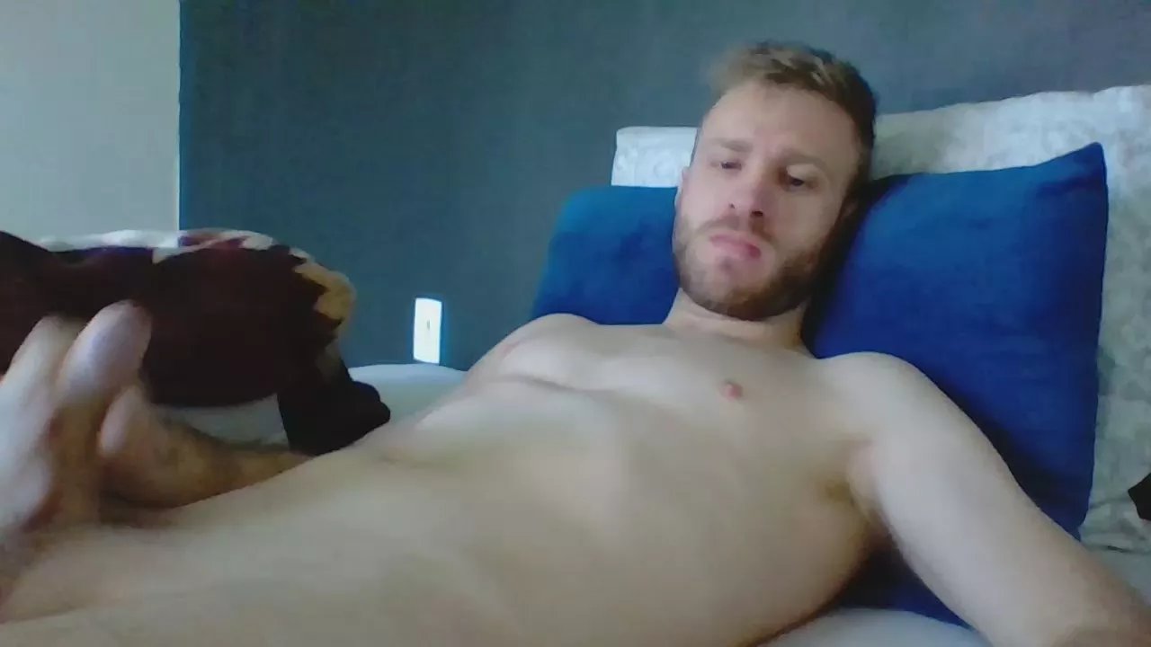 Offline LoiroTesudo on Cam4