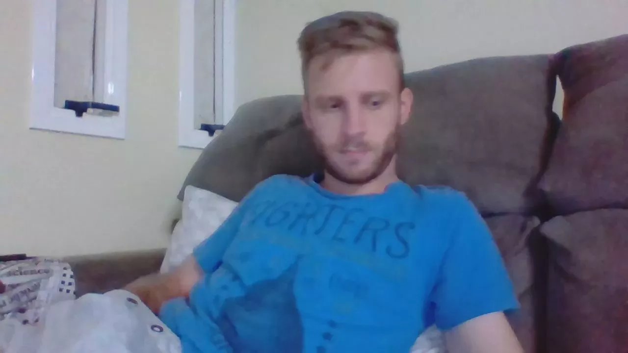 Offline LoiroTesudo on Cam4