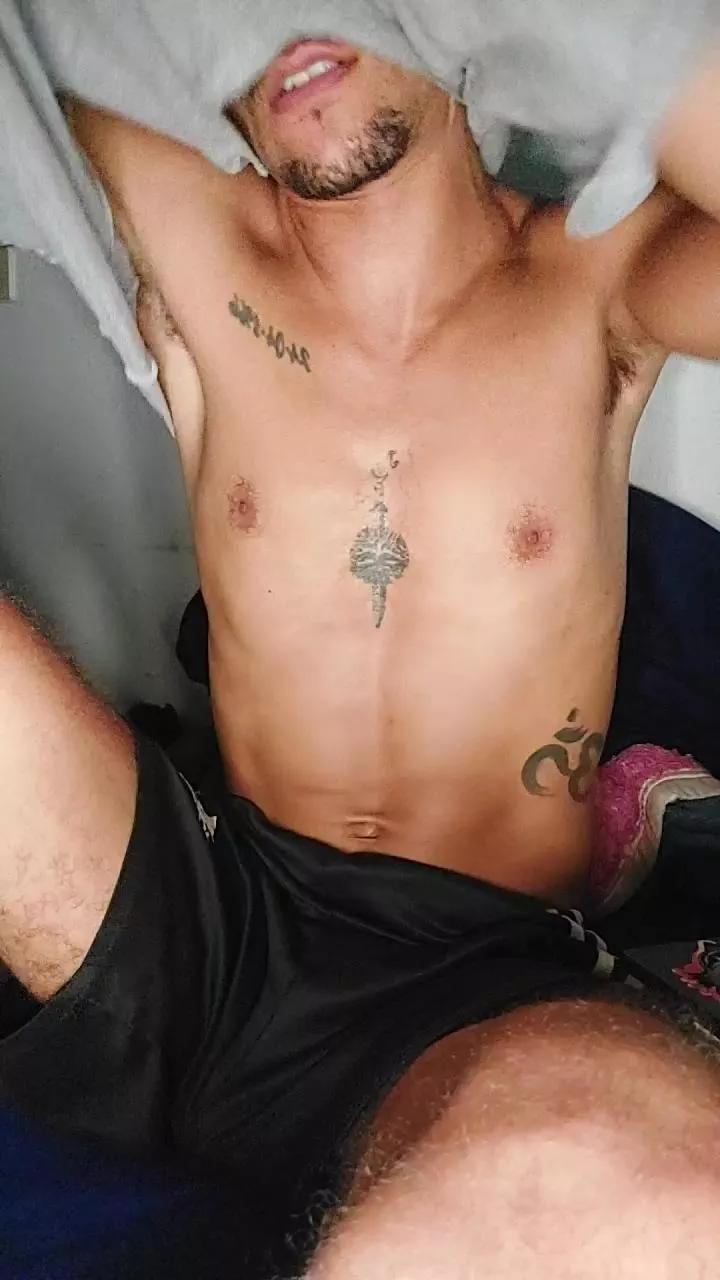 LOKYRICK on Cam4 