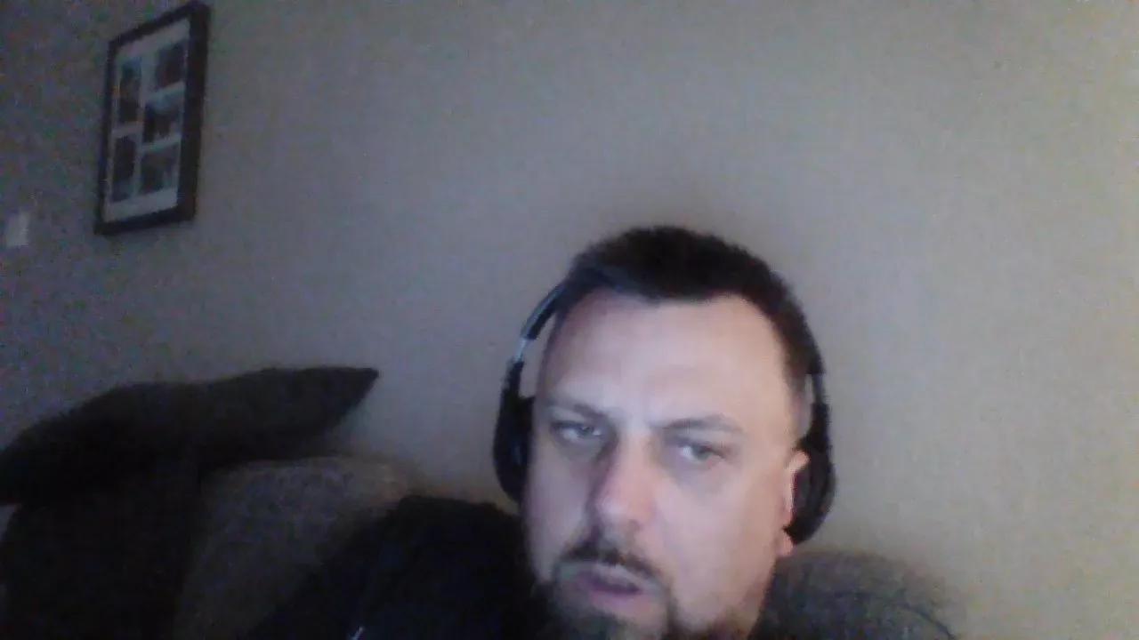 longdickwaitin3 on Cam4 