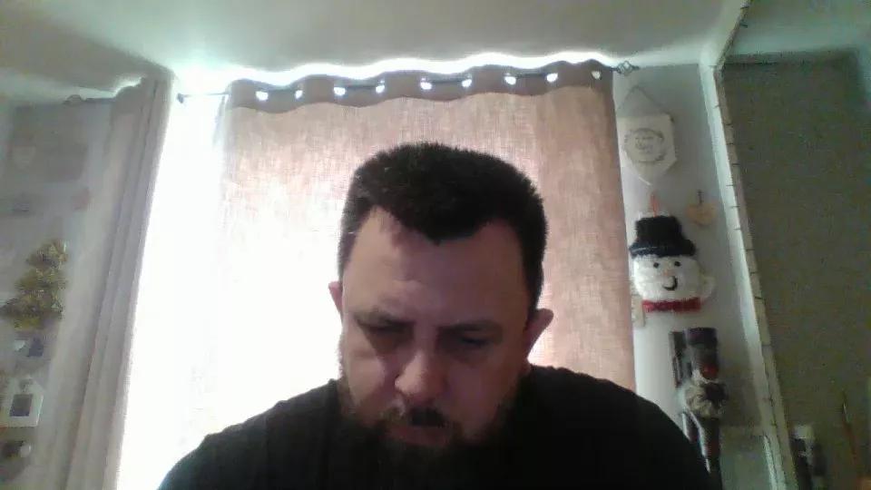 longdickwaitin3 on Cam4 