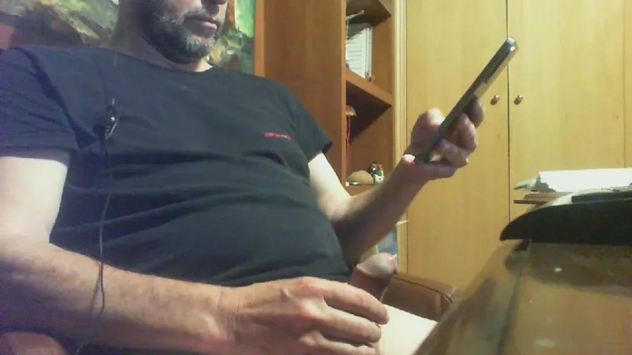 Offline LoreyPepe on Cam4