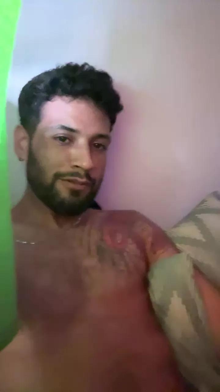 Lsanzo on Cam4 