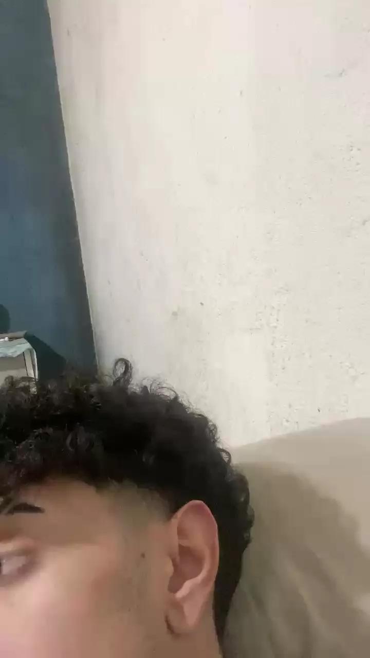 lu_arg1 on Cam4 