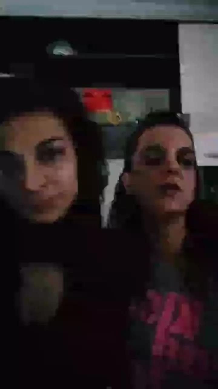 LuciaeGraziella on Cam4 