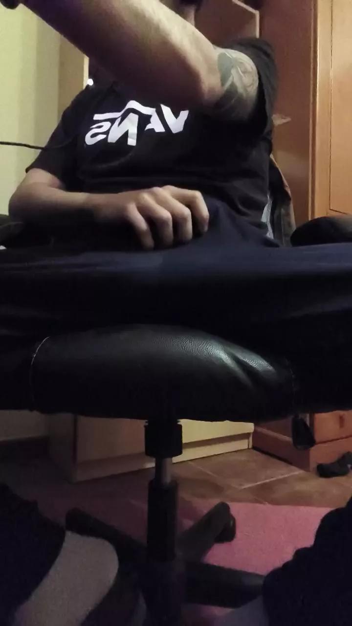 Luiscamboy on Cam4 