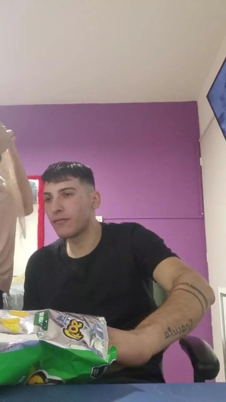 Lukasmaster1 on Cam4 
