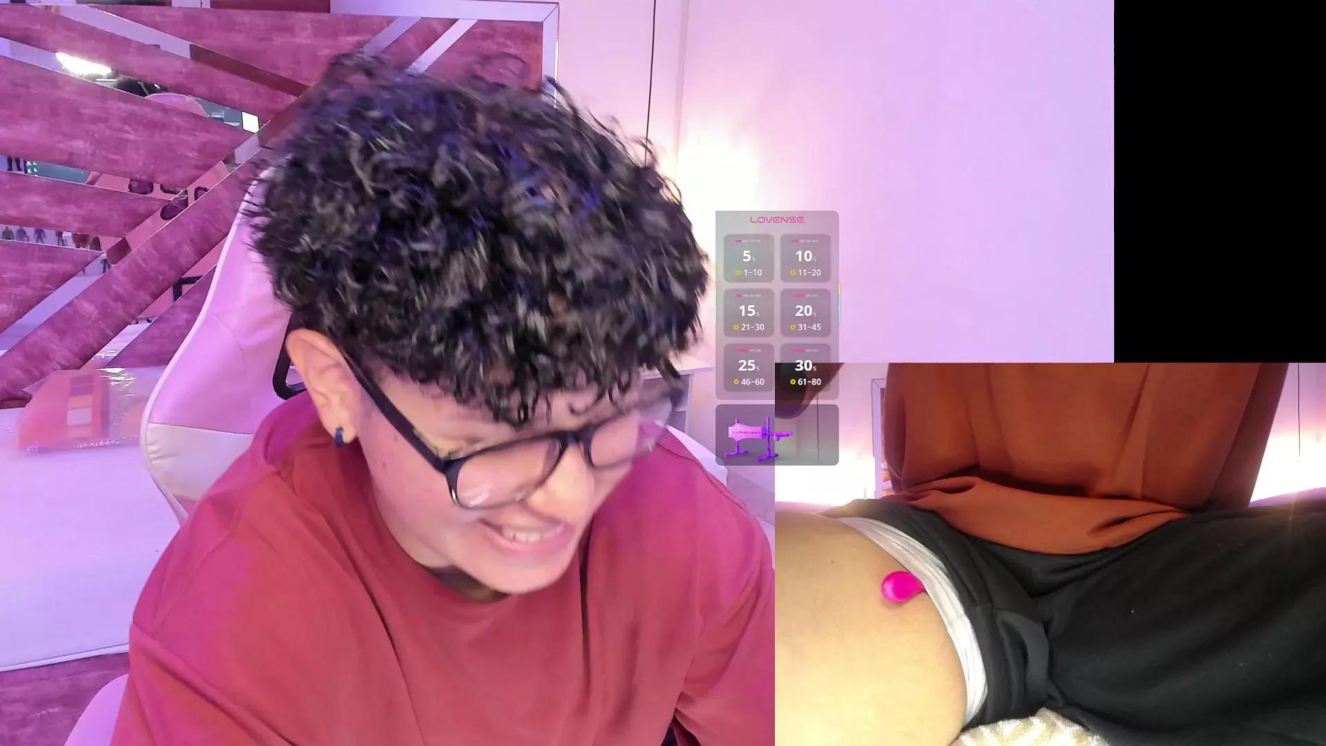 Luke_bear on Cam4 