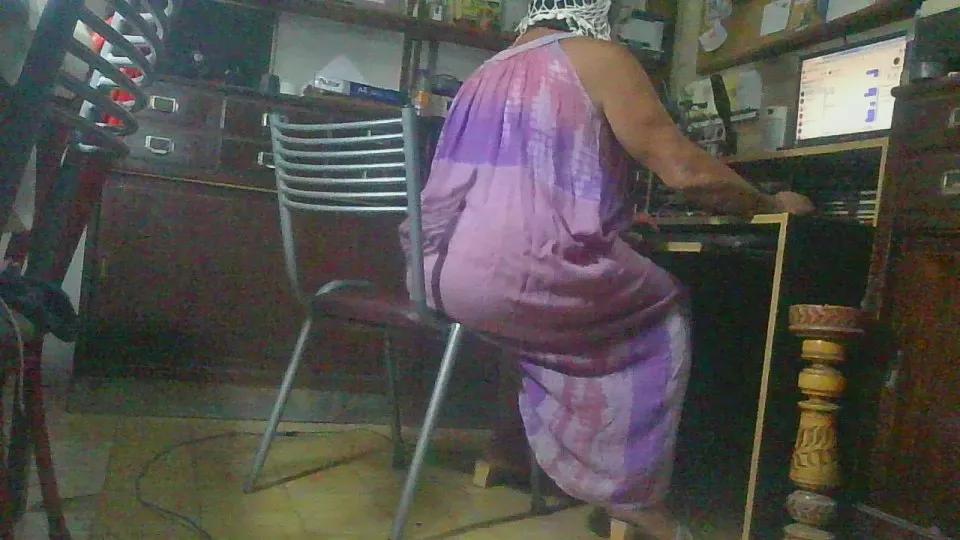 LunaTravsumi on Cam4 
