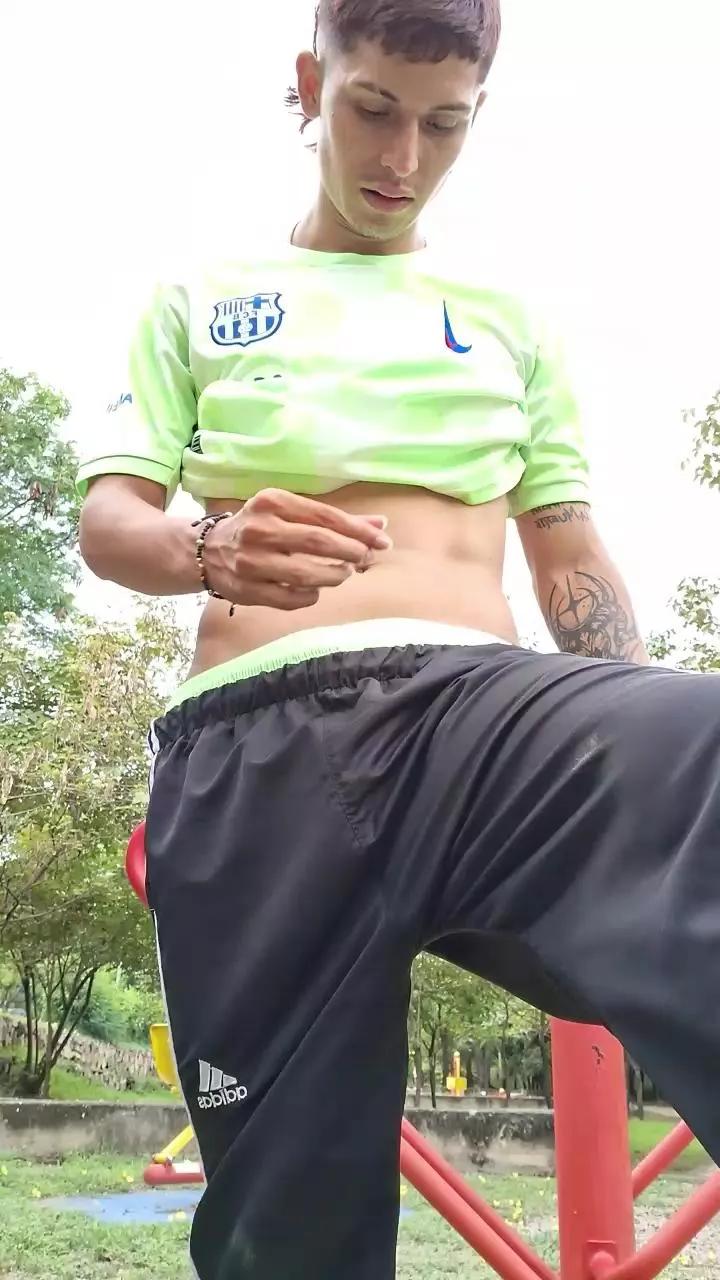 Lust_333 on Cam4 