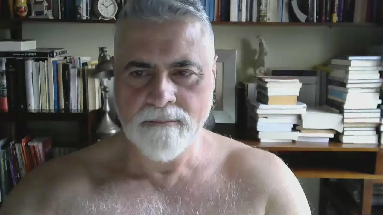 machobotas on Cam4 