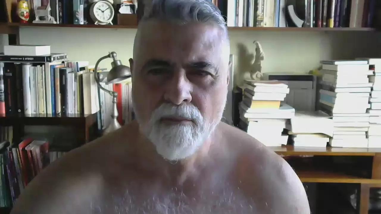 machobotas on Cam4 