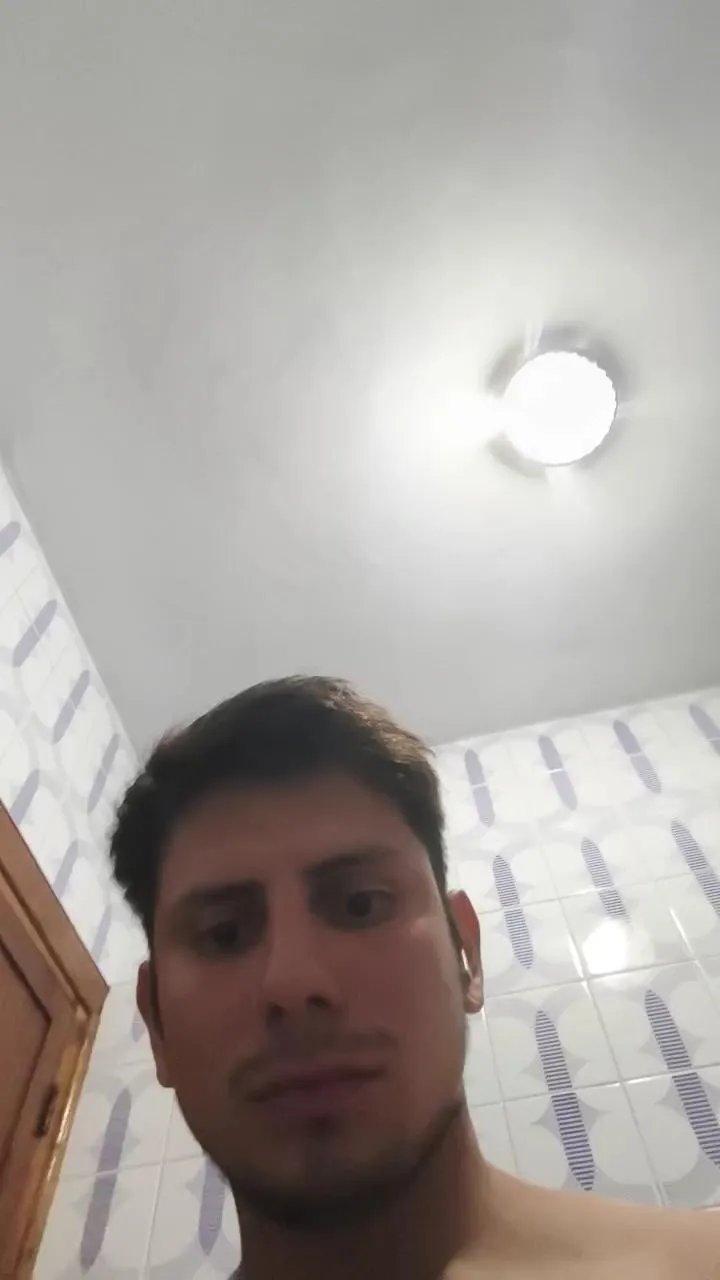 Offline Machotexx_26 on Cam4