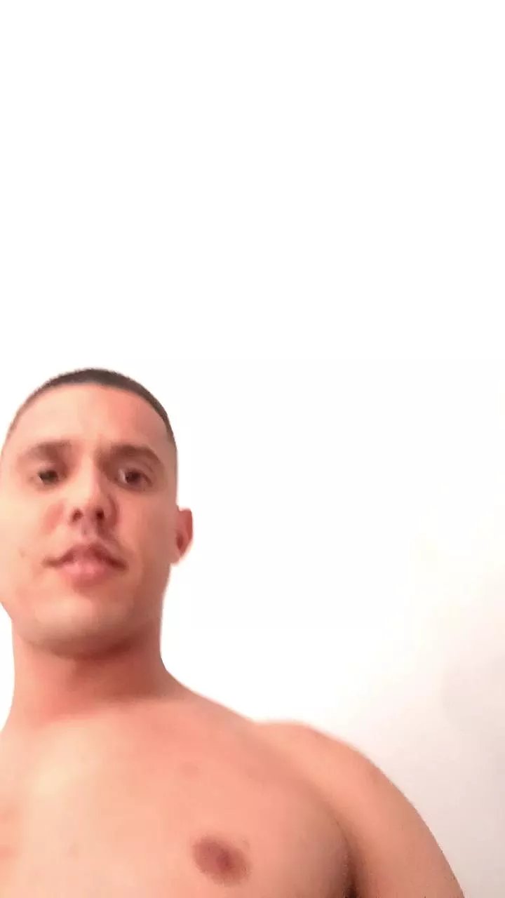 Offline Magrinhoaju on Cam4