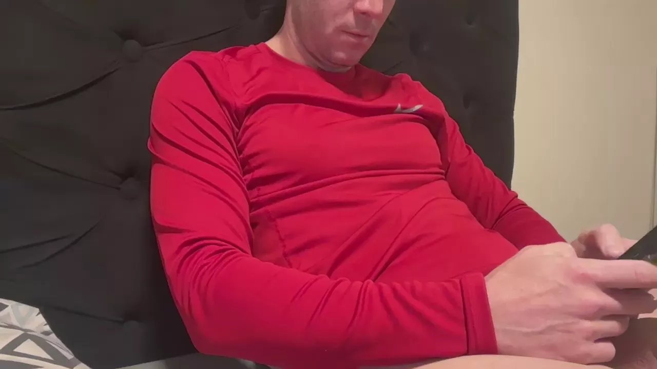 Offline man546 on Cam4