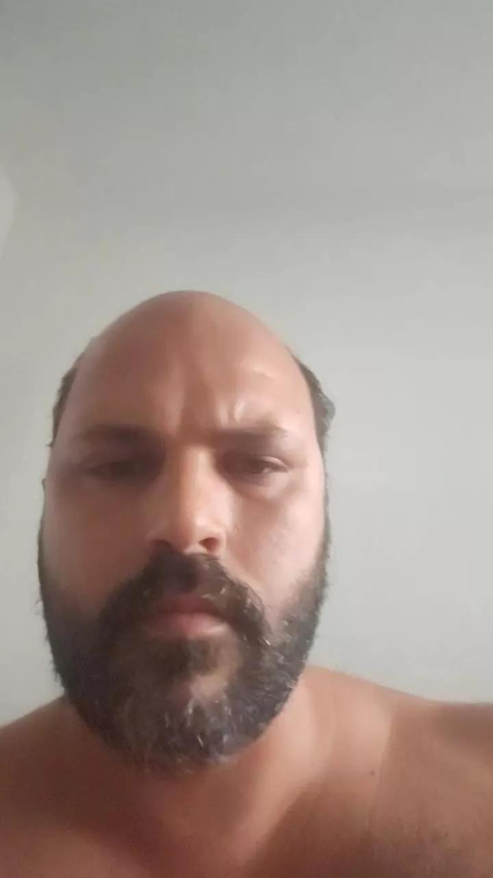 man_20c on Cam4 