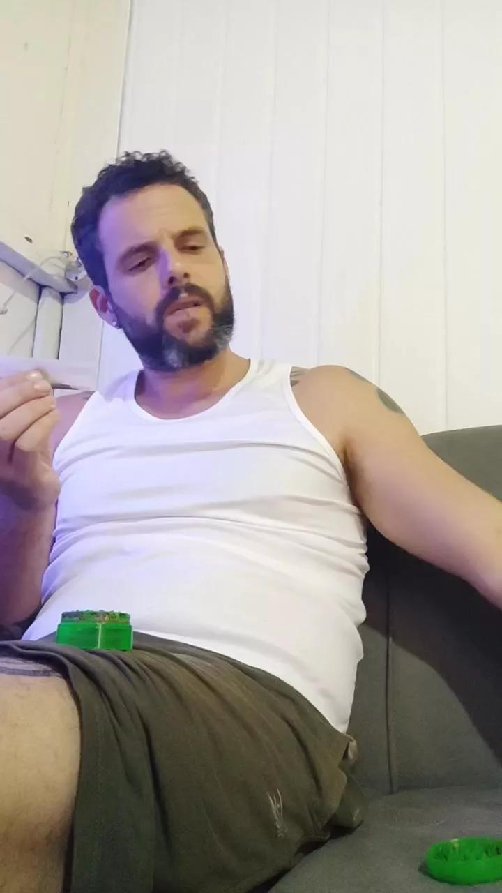 ManoLion on Cam4 