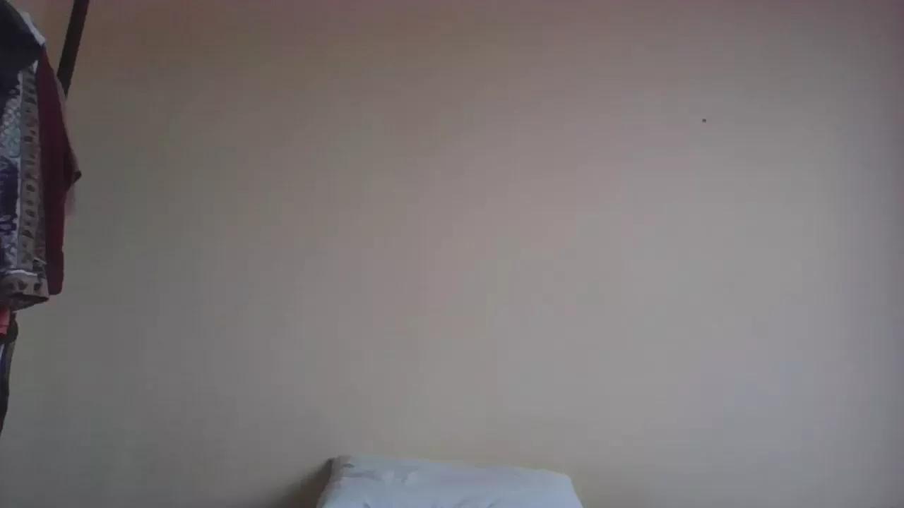 manonthemoon3 on Cam4 