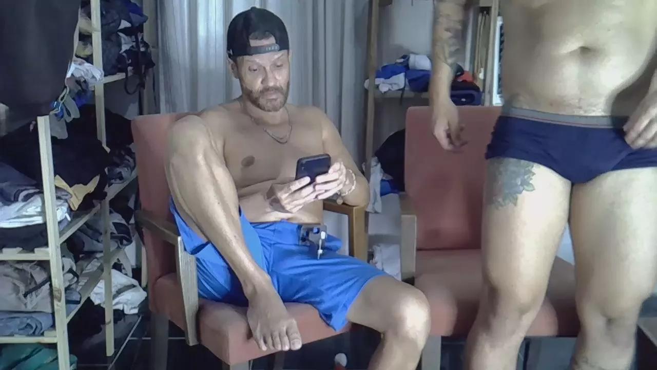 Mariokurt on Cam4 