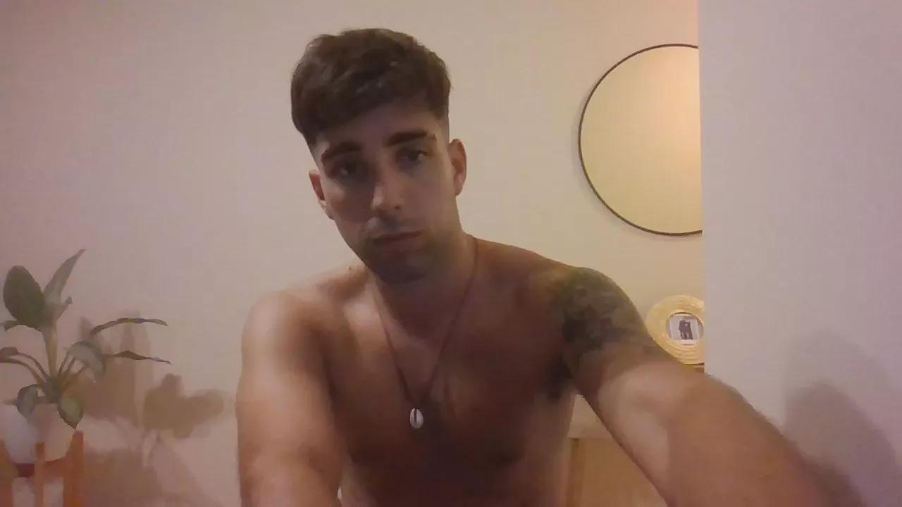 marquitos253 on Cam4 