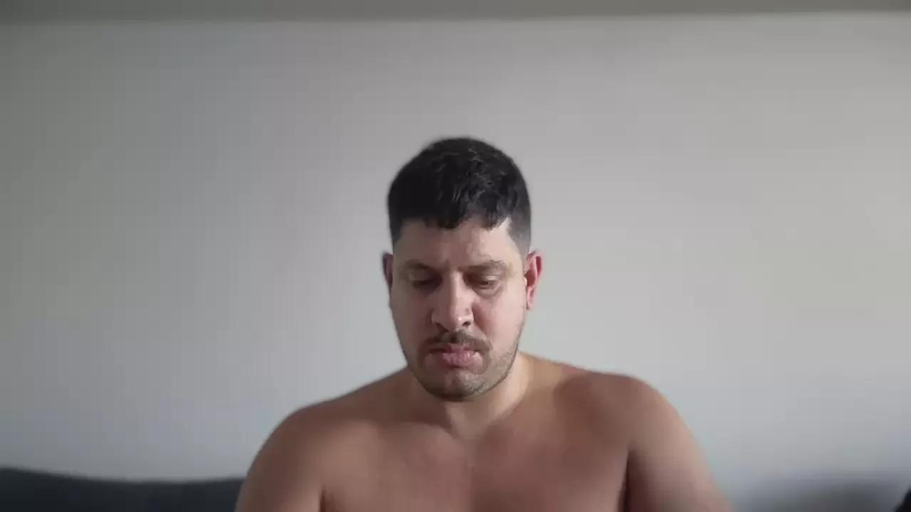 Martooo1987_ on Cam4 