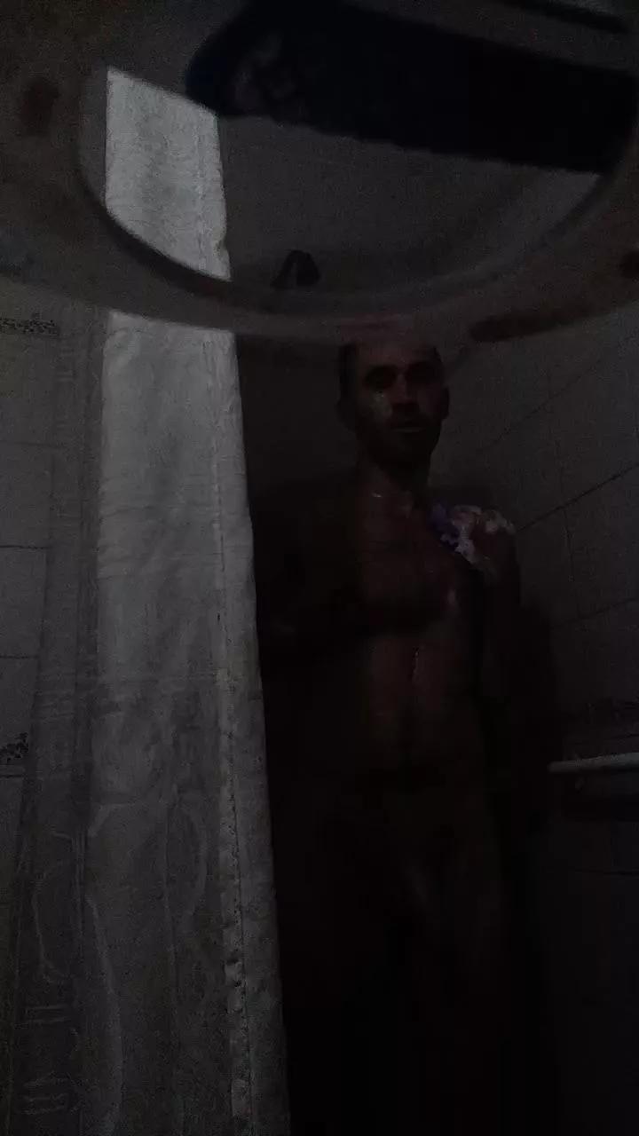 max175 on Cam4 