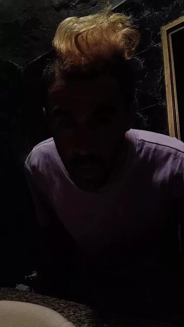 max175 on Cam4 