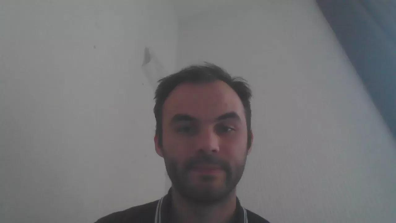 maxou74 on Cam4 